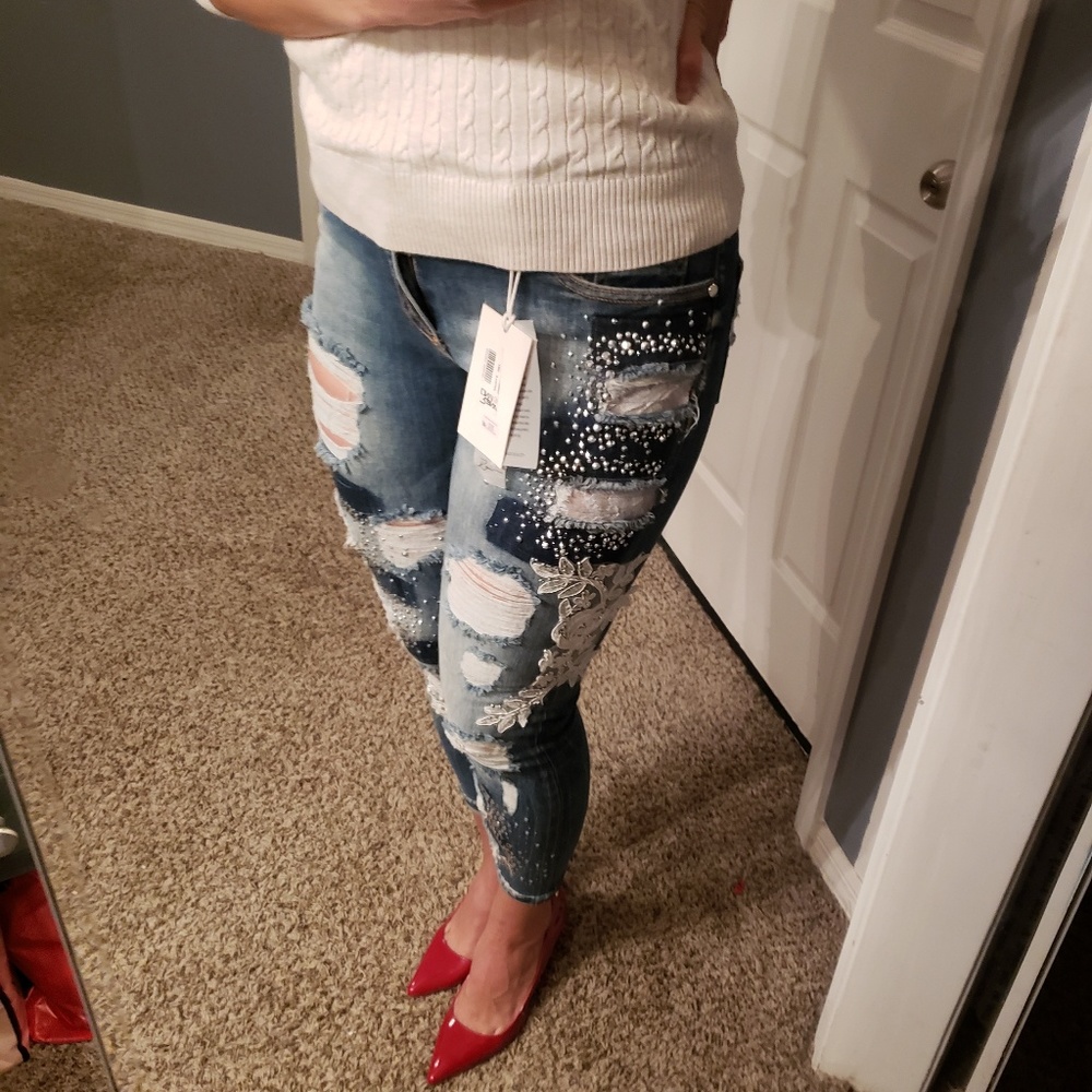 Jeans - Picture 2 of 5